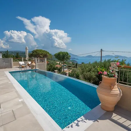 Pithari Sunset Villa *