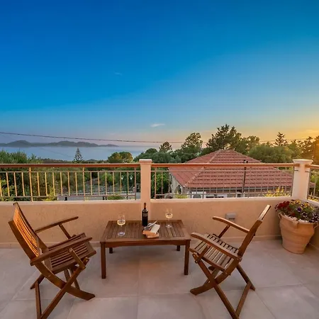 Willa Pithari Sunset Villa *